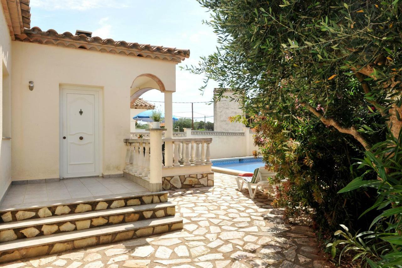 Villa Guti L' Escala Exterior foto